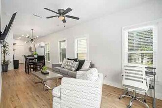 1304 Illinois Ave in Fort Worth, TX - Building Photo - Building Photo