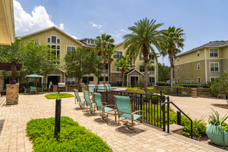 Century Crosstown in Tampa, FL - Building Photo - Building Photo