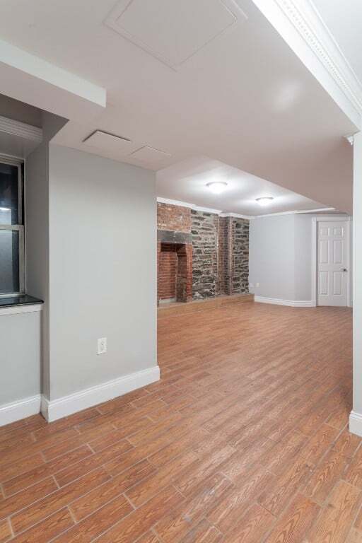 321 E 10th St, Unit 1E in New York, NY - Building Photo - Building Photo