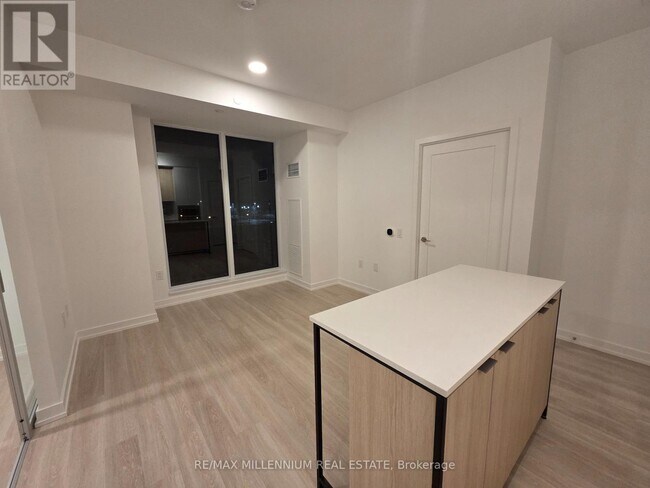 9763 Markham Rd in Markham, ON - Building Photo - Building Photo