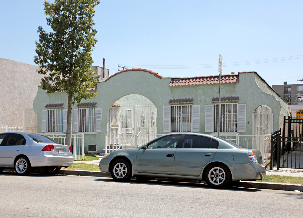 6310 Malabar St in Huntington Park, CA - Building Photo