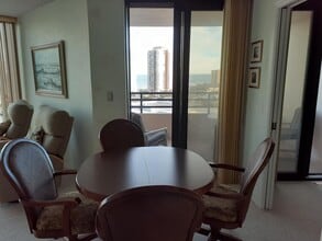 1 Oceans West Blvd, Unit 10A4 in Daytona Beach, FL - Building Photo - Building Photo