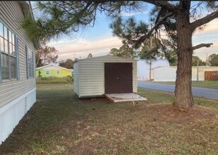 19610 Alta Vista Dr in Panama City, FL - Building Photo - Building Photo