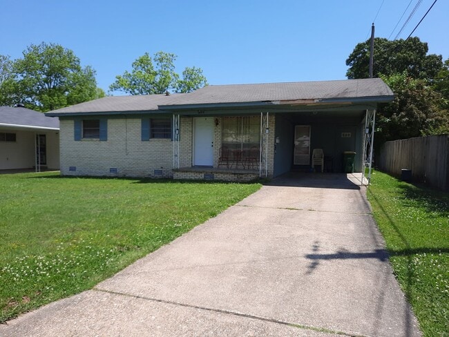 property at 1304 Nannette St