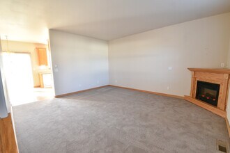 7006 Loren Pl in Yakima, WA - Building Photo - Building Photo