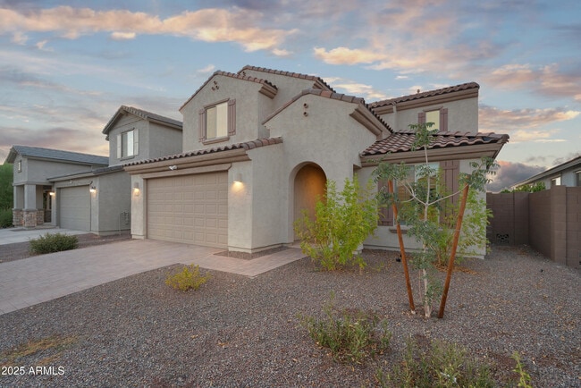 6732 W Coles Rd in Phoenix, AZ - Building Photo - Building Photo