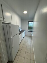 65 Old Mamaroneck Rd in White Plains, NY - Building Photo - Building Photo