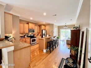 817 Wildflower Dr in Surf City, NC - Building Photo - Building Photo