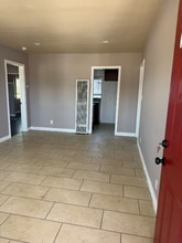 524 E Rhea St, Unit 524 E Rhea st in Long Beach, CA - Foto de edificio - Building Photo