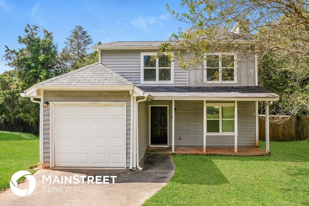 830 Durham Crossing in Stone Mountain, GA - Foto de edificio