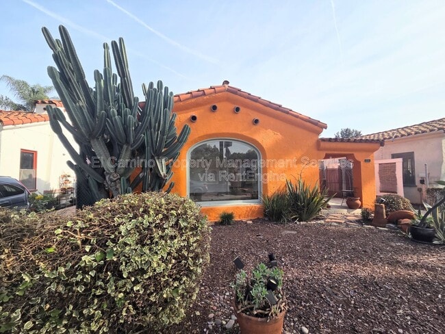 property at 2068 San Francisco Ave