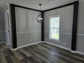 8750 Symmes Rd in Gibsonton, FL - Building Photo - Building Photo