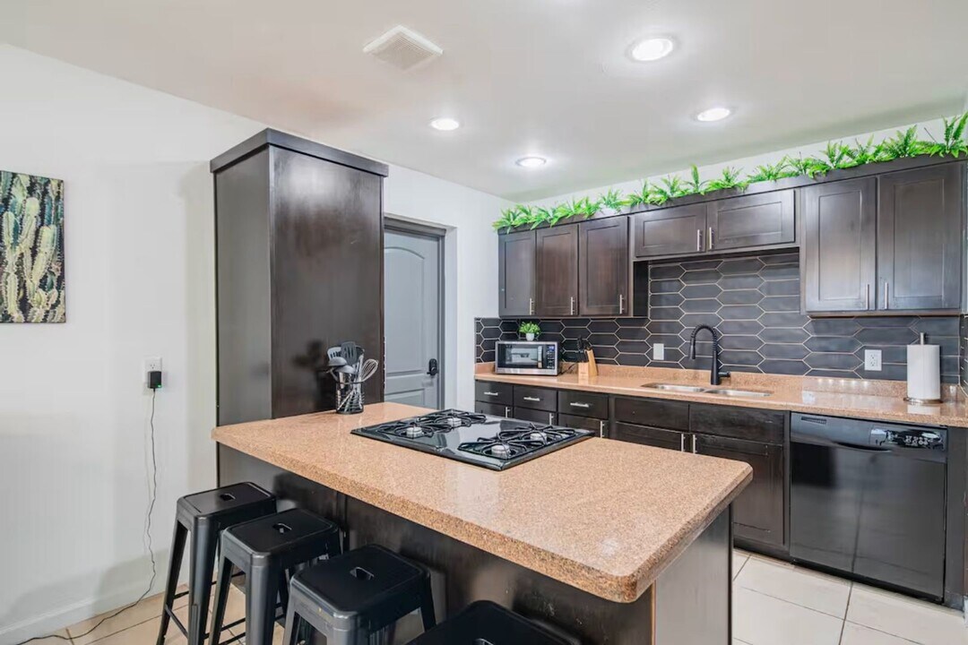 7014 E Culver St in Scottsdale, AZ - Building Photo