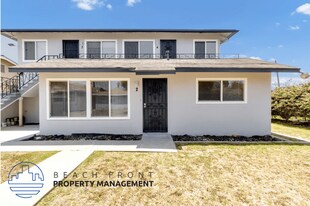 318 E. Hazel St. in Inglewood, CA - Building Photo