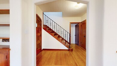2010 Yolo Ave in Berkeley, CA - Building Photo - Building Photo