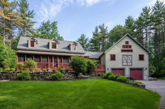 property at 34 Mirror Lake Dr