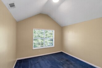 65 Oak Manor Dr in Covington, GA - Building Photo - Building Photo