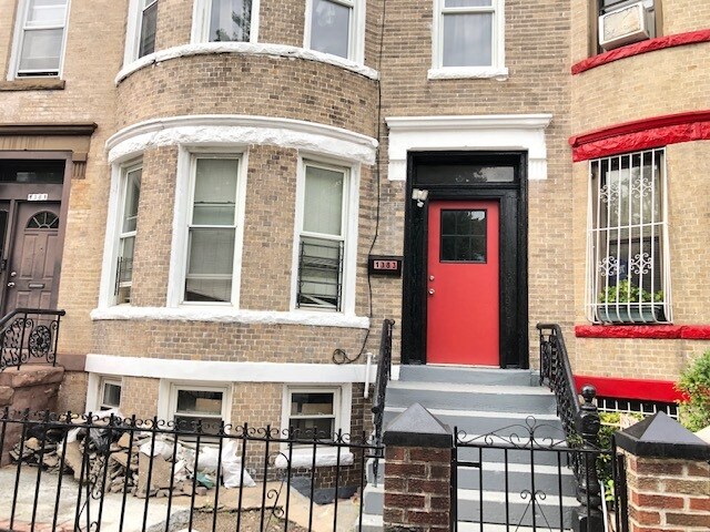 1383 Park Pl in Brooklyn, NY - Building Photo