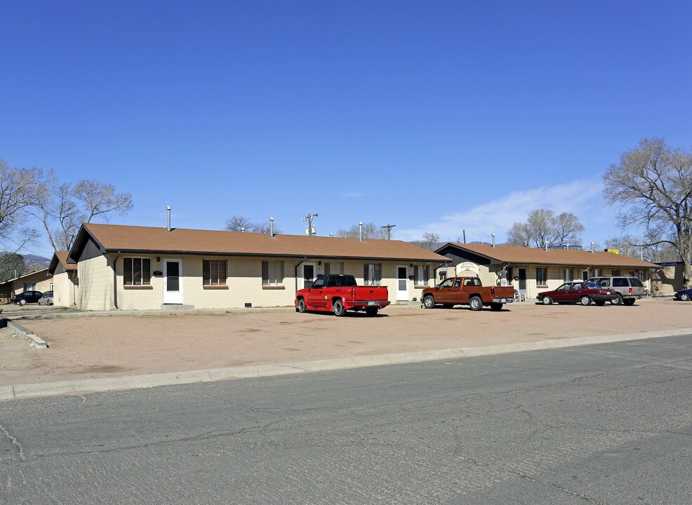 Concord Apartments in Colorado Springs, CO - Building Photo