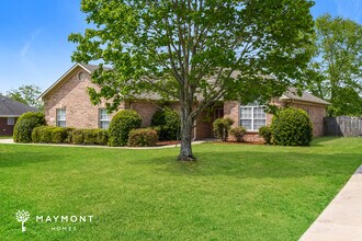 223 Duck Creek Dr in New Market, AL - Foto de edificio - Building Photo