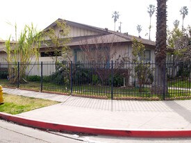 2104 E Balsam Ave Apartments