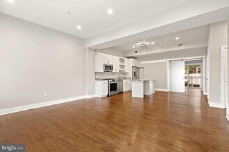 1620 E St NE in Washington, DC - Building Photo - Building Photo
