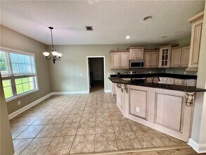 407 Lake Erie Dr in Brunswick, GA - Building Photo - Building Photo
