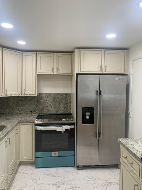 property at 901 NE 14th Ave