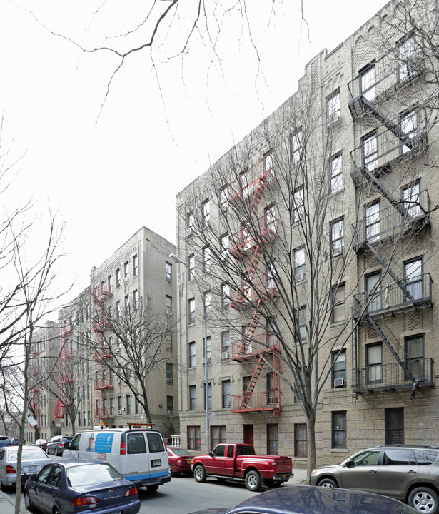 3145 Rochambeau Ave in Bronx, NY - Building Photo