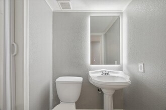 11811 Algonquin Dr in Houston, TX - Building Photo - Building Photo