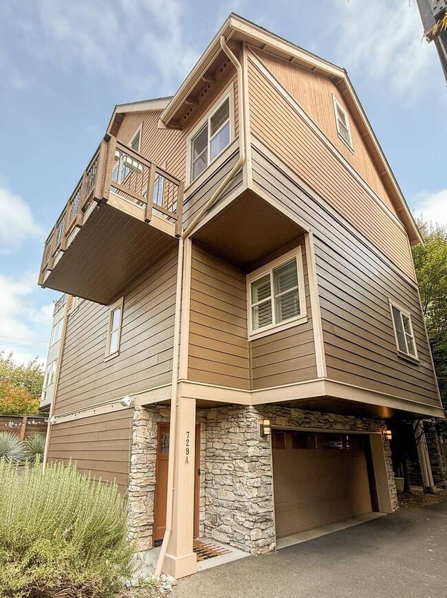 property at 729 16th Ave