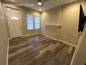 1363 Summit St in Columbus, OH - Building Photo - Building Photo