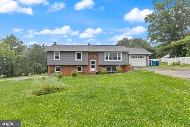 property at 7390 Woodbine Rd