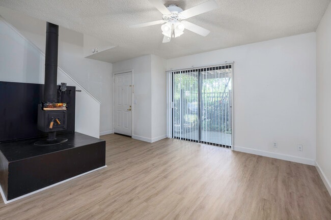 Le Tournesol in Davis, CA - Building Photo - Interior Photo