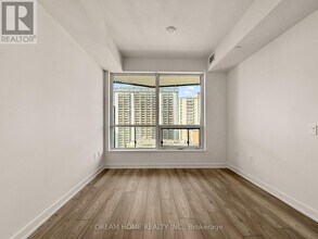 120 Broadway Ave in Toronto, ON - Building Photo - Building Photo