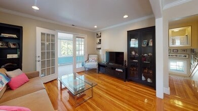 42 Unity Ave in Belmont, MA - Building Photo - Building Photo