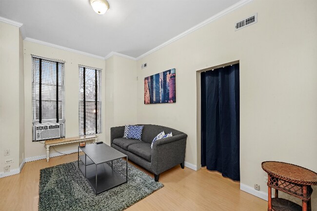 901 S Bishop St-Unit -2 in Chicago, IL - Building Photo - Building Photo
