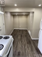 1065 Ouellette Ave in Windsor, ON - Building Photo - Building Photo
