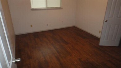 1115 Collier St in Denton, TX - Building Photo - Building Photo