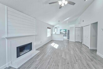 303 D St in St. Augustine, FL - Building Photo - Building Photo