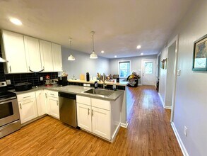 1113 Washington Ct in Tallahassee, FL - Building Photo - Building Photo