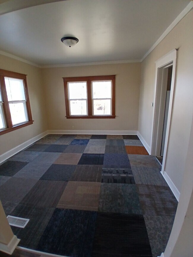 1416 Chestnut St in Rockford, IL - Building Photo - Building Photo