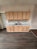 4456 Warner Rd, Unit 4 in Cleveland, OH - Building Photo