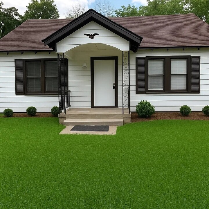 431 Electra St in Longview, TX - Building Photo
