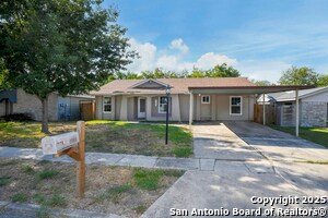 6838 Blue Lake Dr in San Antonio, TX - Building Photo - Building Photo
