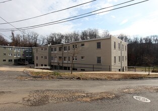 15th Place Apartments in Washington, DC - Foto de edificio - Building Photo