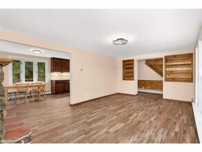 1334 Hillcrest Dr NE in Fridley, MN - Building Photo - Building Photo