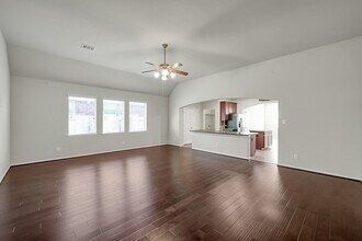 30119 Saw Oaks Dr, Unit 750101 in Magnolia, TX - Building Photo - Building Photo