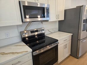 3952 Running Bear Way in Antelope, CA - Building Photo - Building Photo