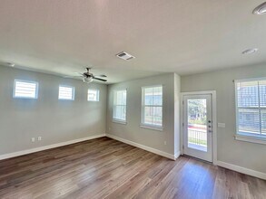 7310 Travertine Spring Dr in Austin, TX - Building Photo - Building Photo